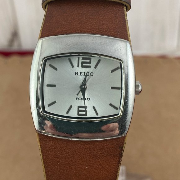 Relic Stainless Steel Watch Brown Leather Strap - Picture 2 of 7